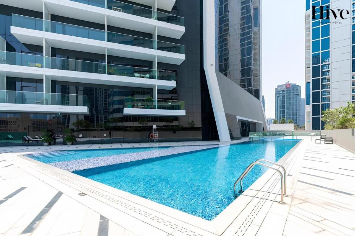 Apartamento Elegant 1 Bed With Burj Khalifa Views *