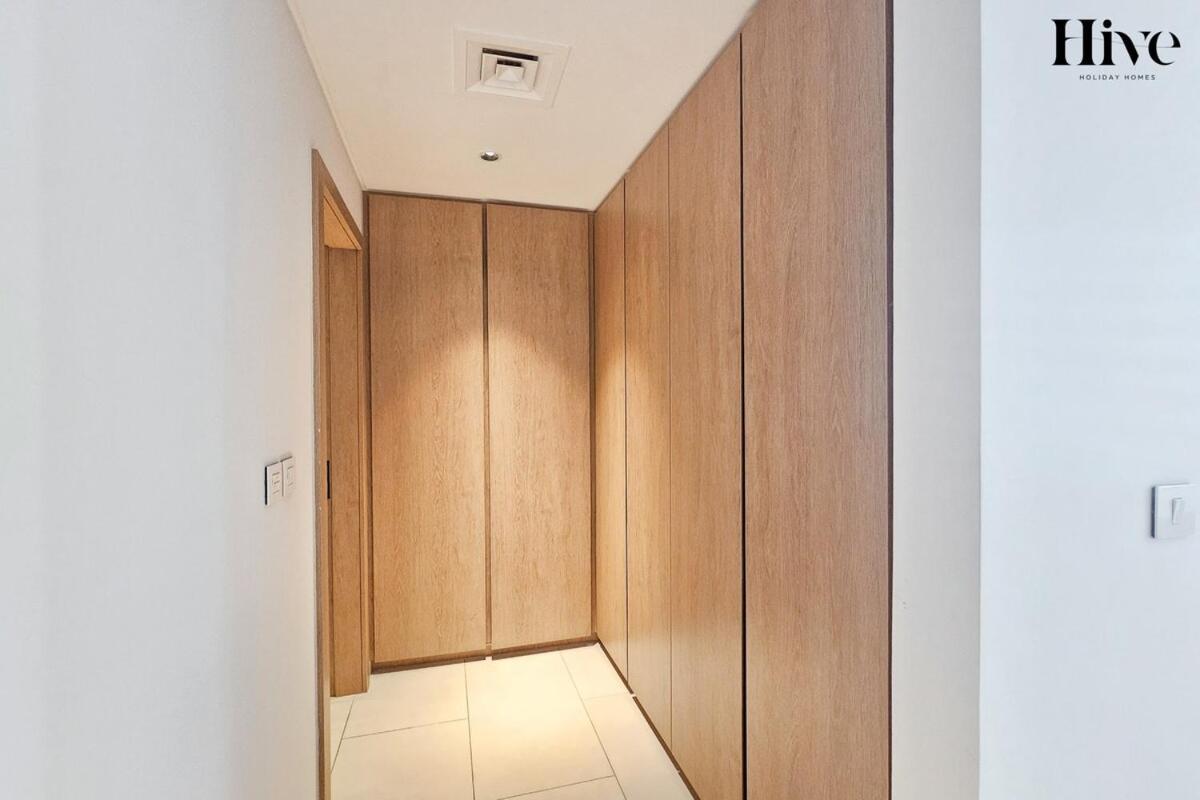 Elegant 1 Bed With Burj Khalifa Views Apartamento *