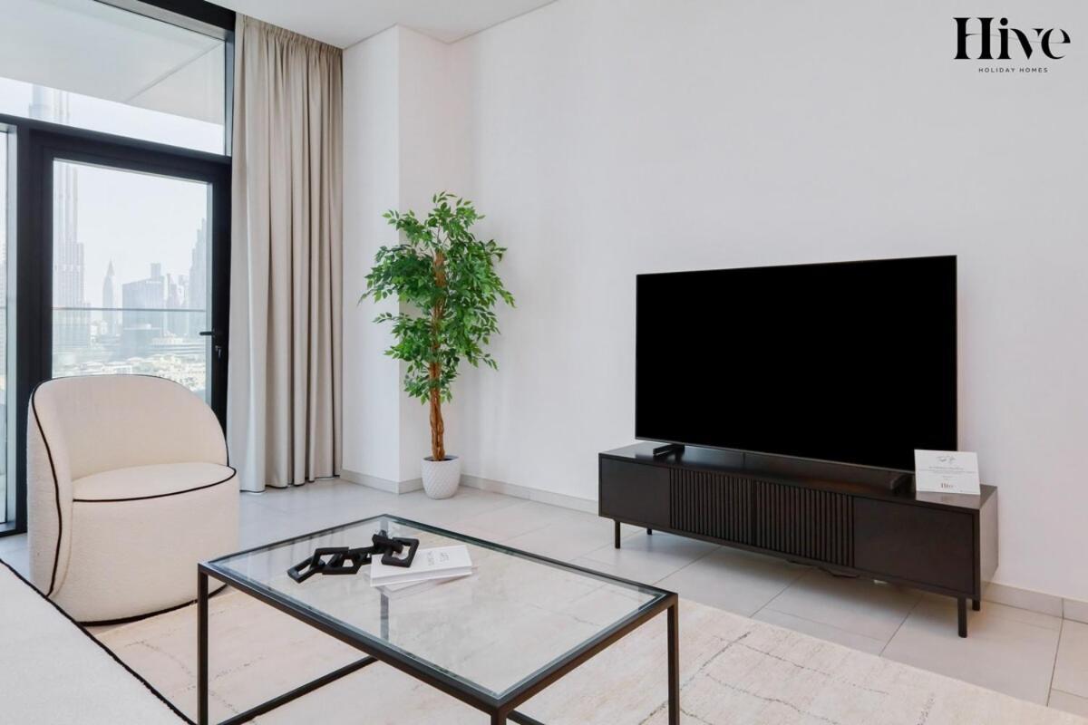 Elegant 1 Bed With Burj Khalifa Views Apartamento