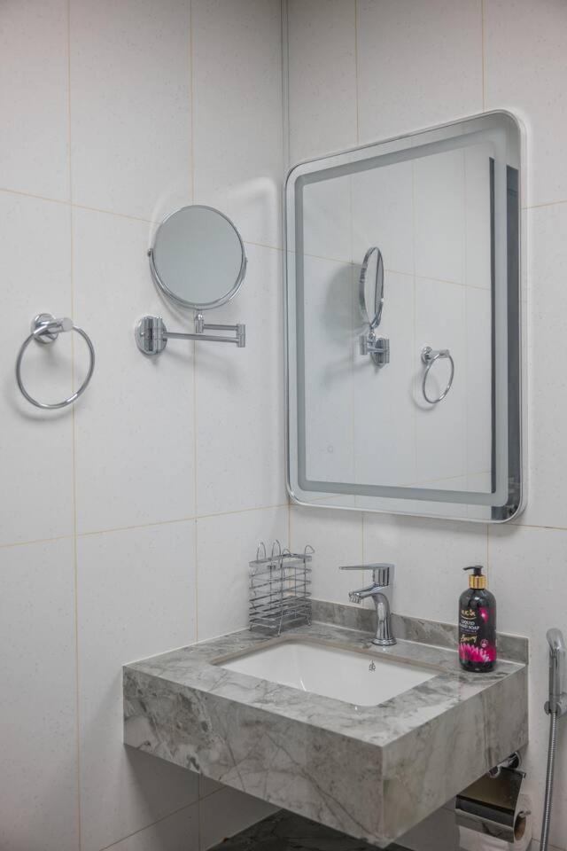Apartamento Stylish 1 Bedroom At Marina With Stunning View