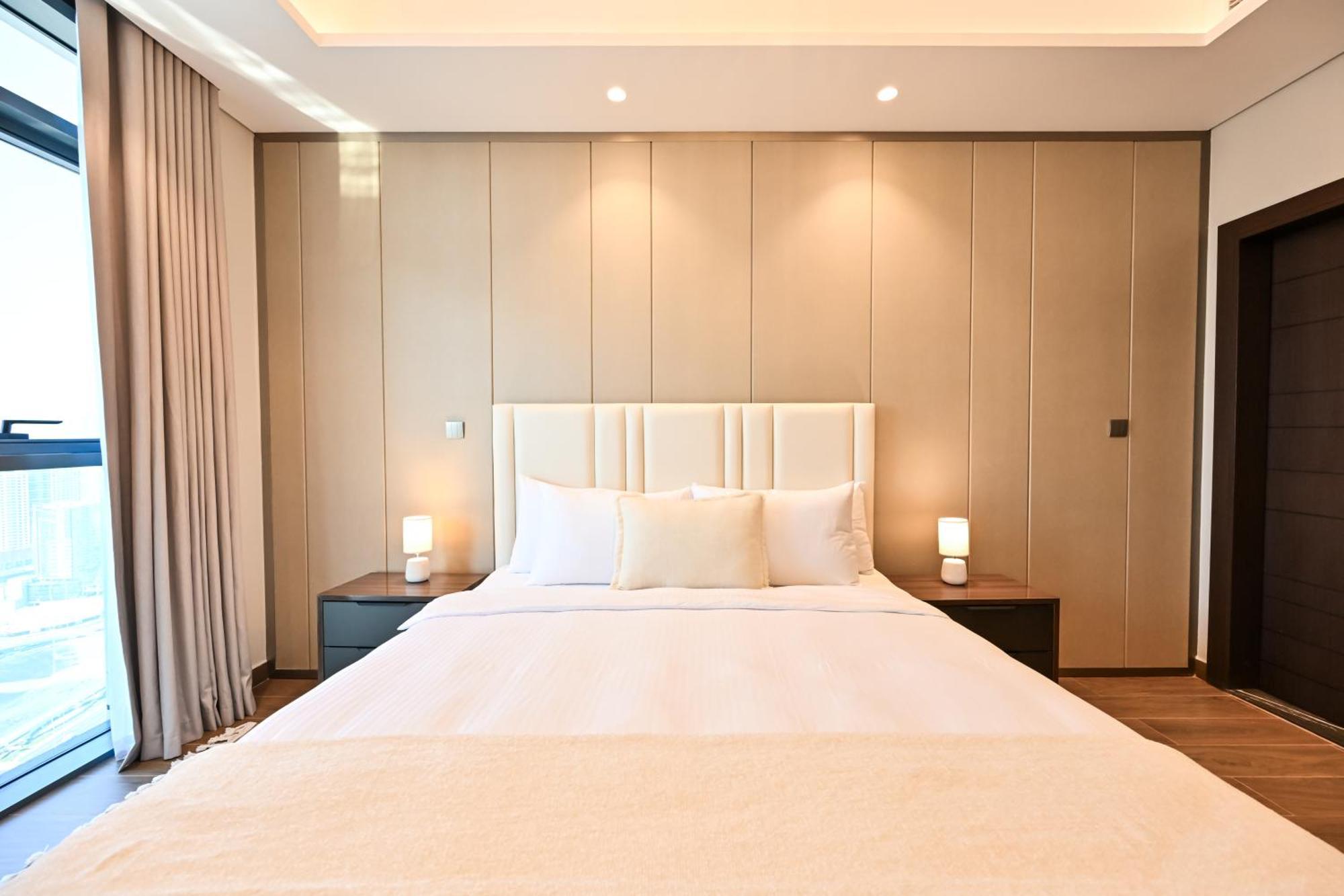 Stunning 1 Bdr Luxury With Burj Khalifa View Dubai