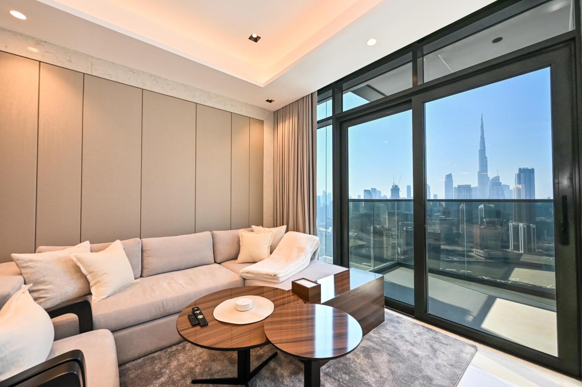 Apartment Stunning 1 Bdr Luxury With Burj Khalifa View Dubai