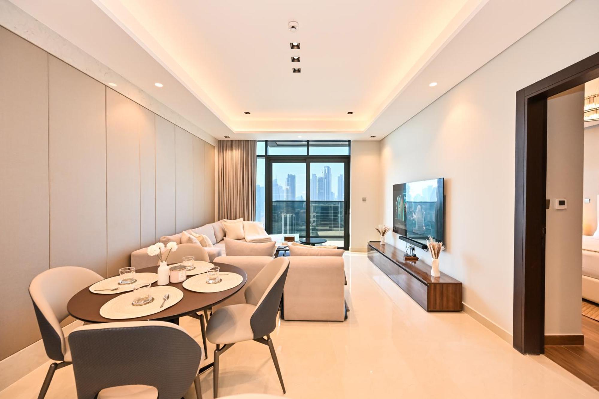Stunning 1 Bdr Luxury With Burj Khalifa View * Dubai