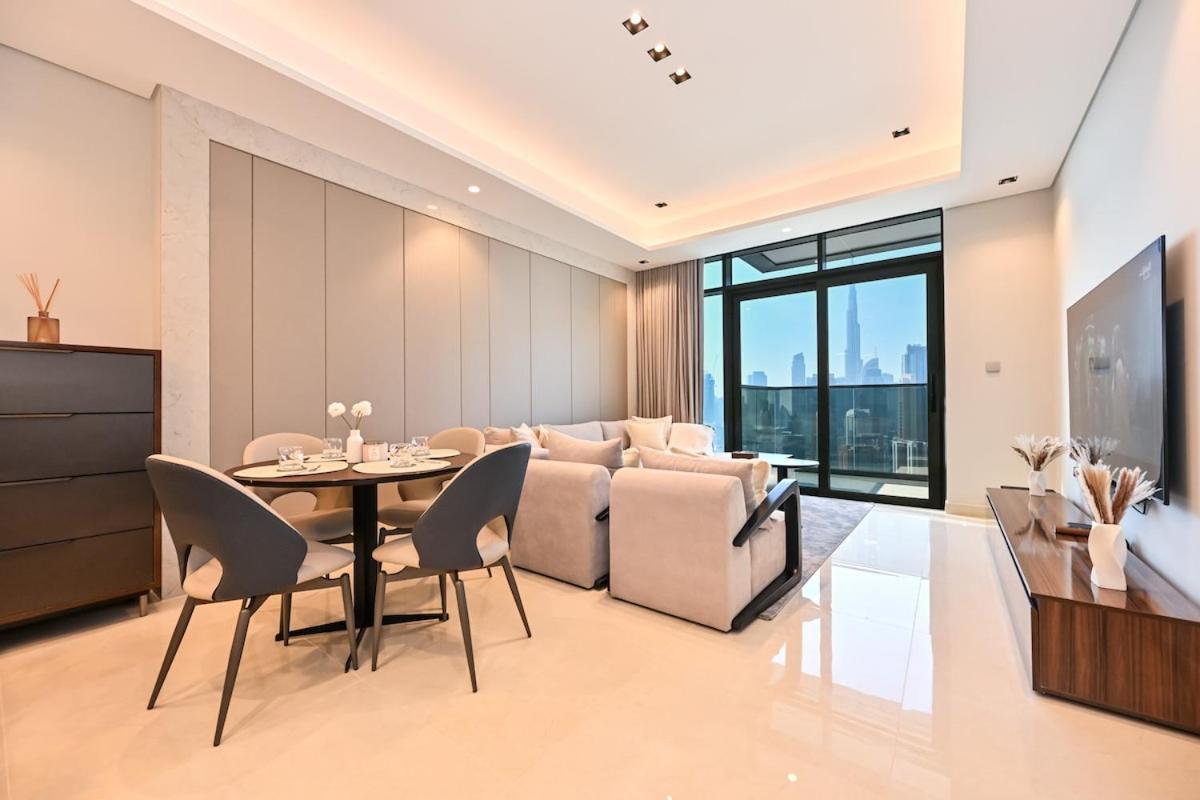 Stunning 1 Bdr Luxury With Burj Khalifa View Dubai