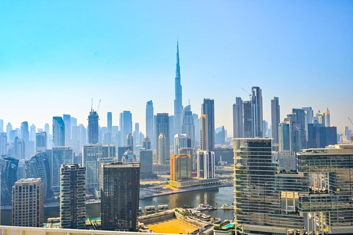 Stunning 1 Bdr Luxury With Burj Khalifa View * Dubai