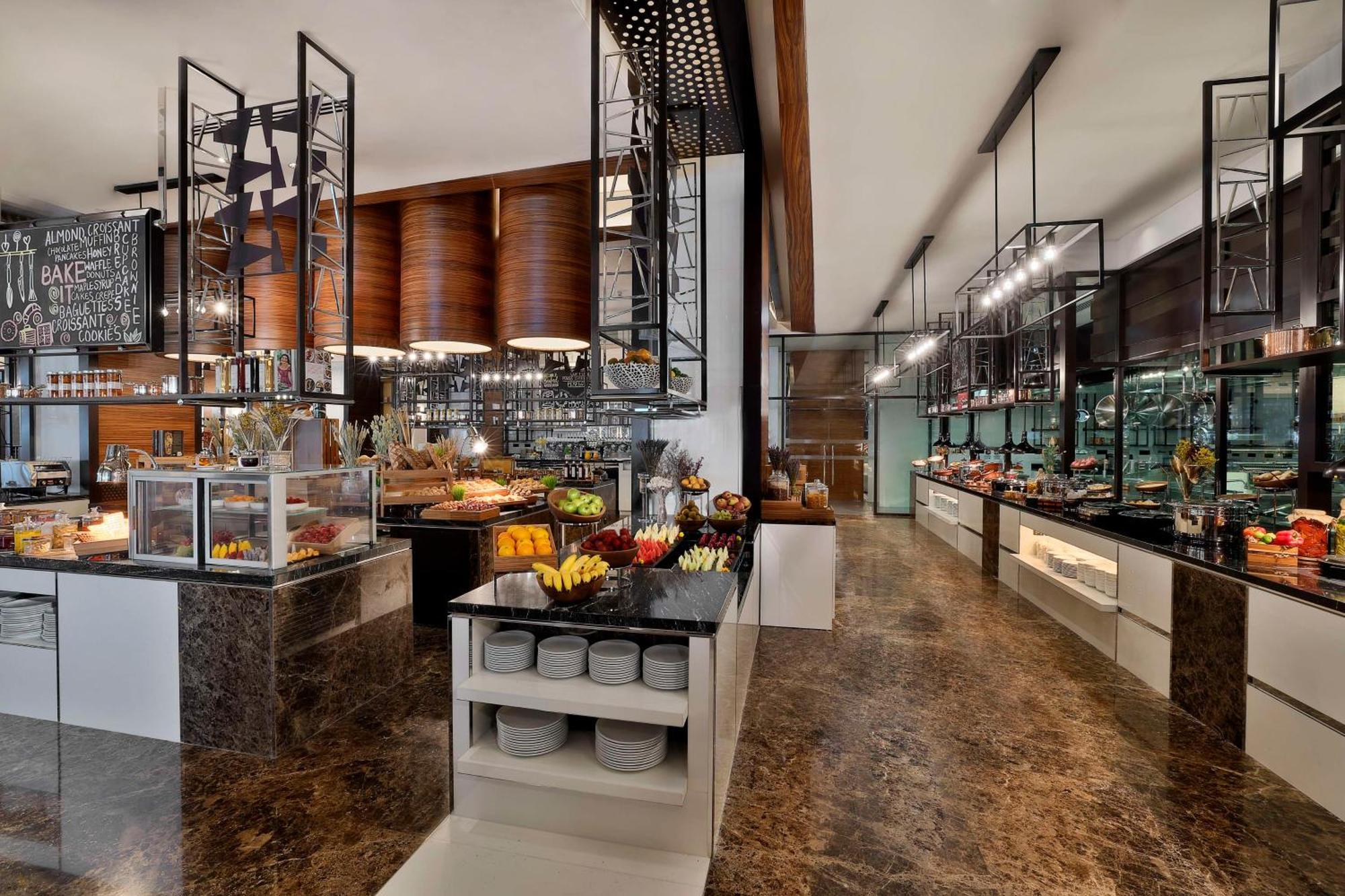 Resort Hilton Palm Jumeirah 5*