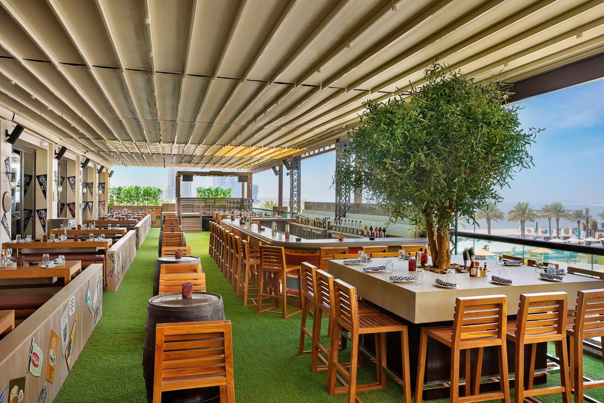 Hilton Palm Jumeirah Resort 5*