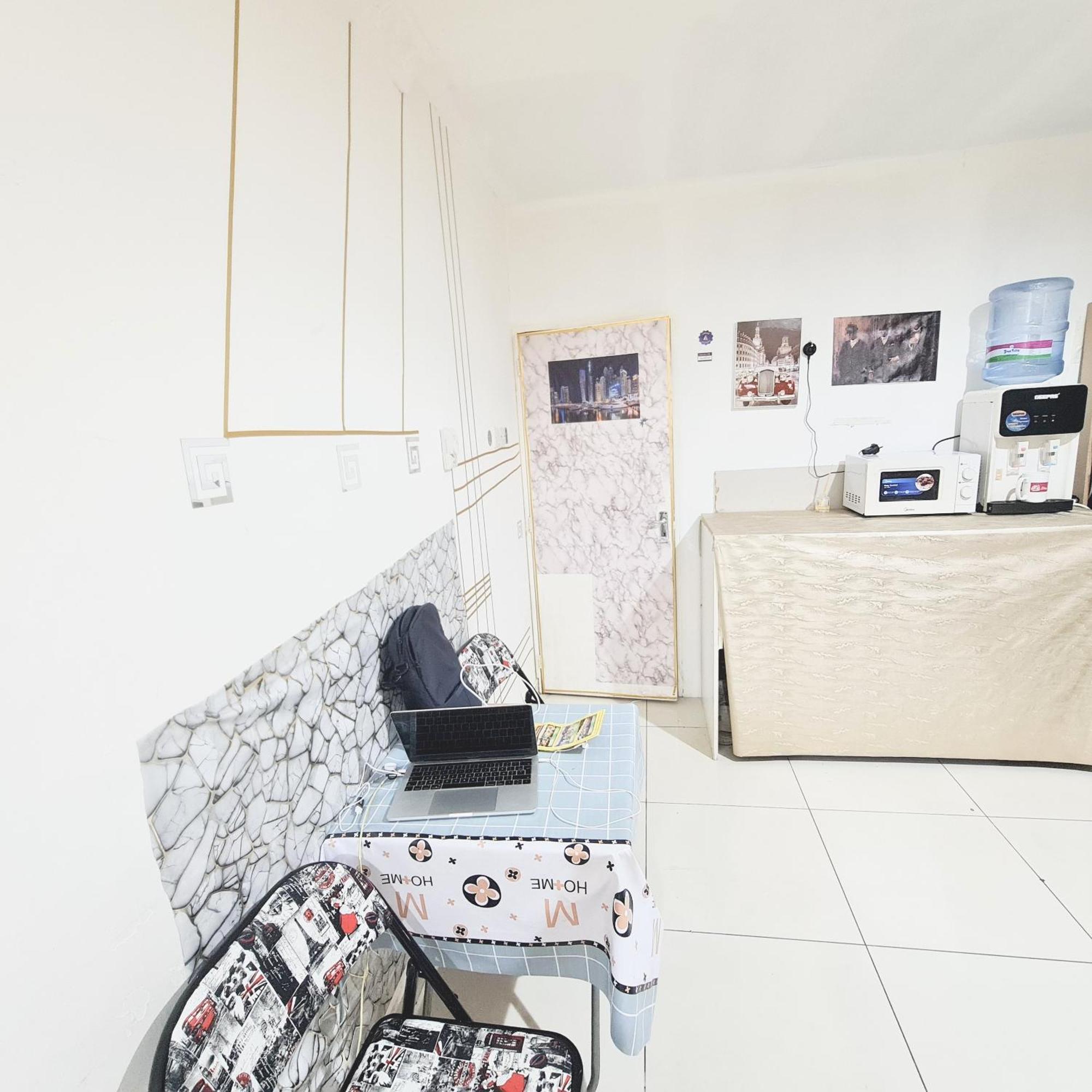 Luxury Mens Old Twon Apartment *