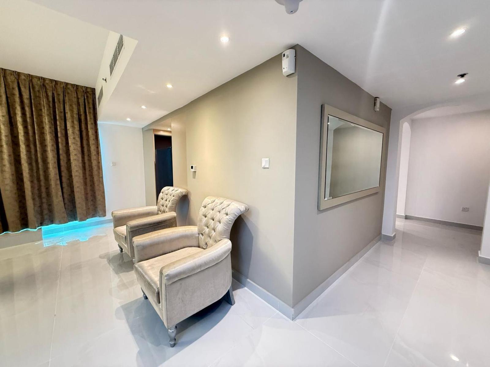 Spacious Modernized 2 Bedroom And Duplex 4 Br By Taskeen Homes Apartamento *