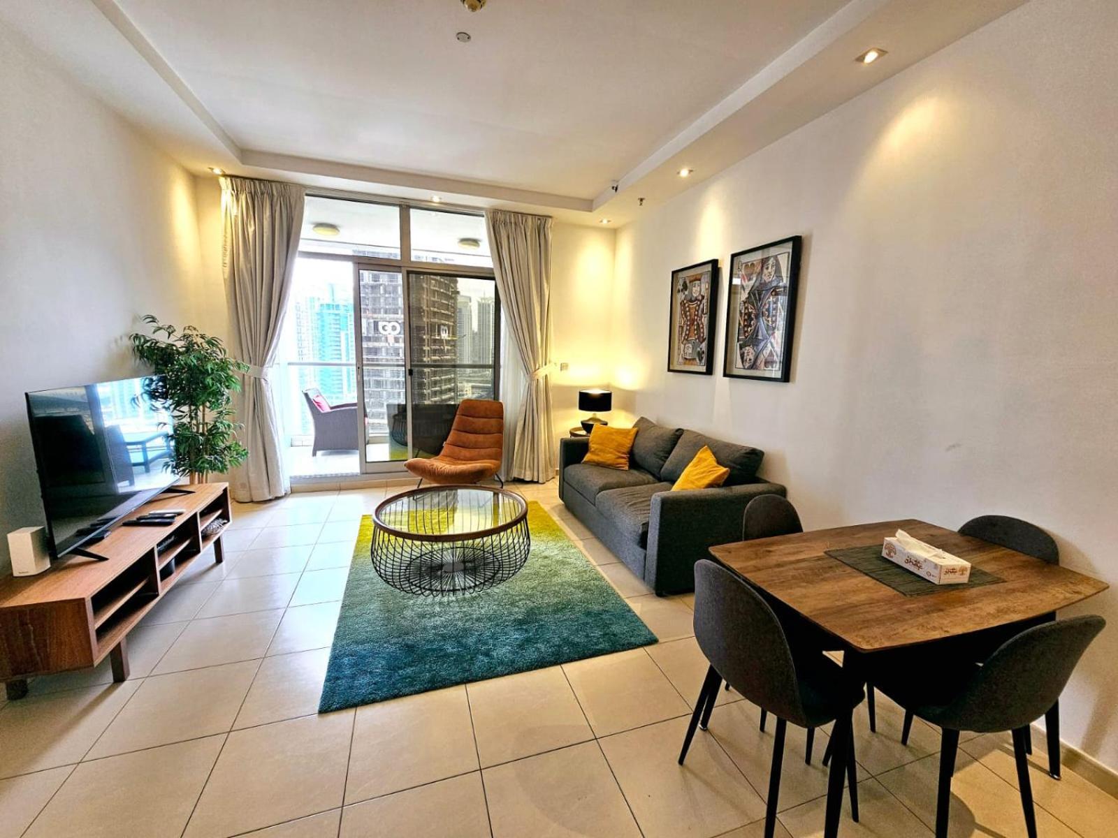 Sunrise Homes - Stunning 1 Bed - Marina * Dubai