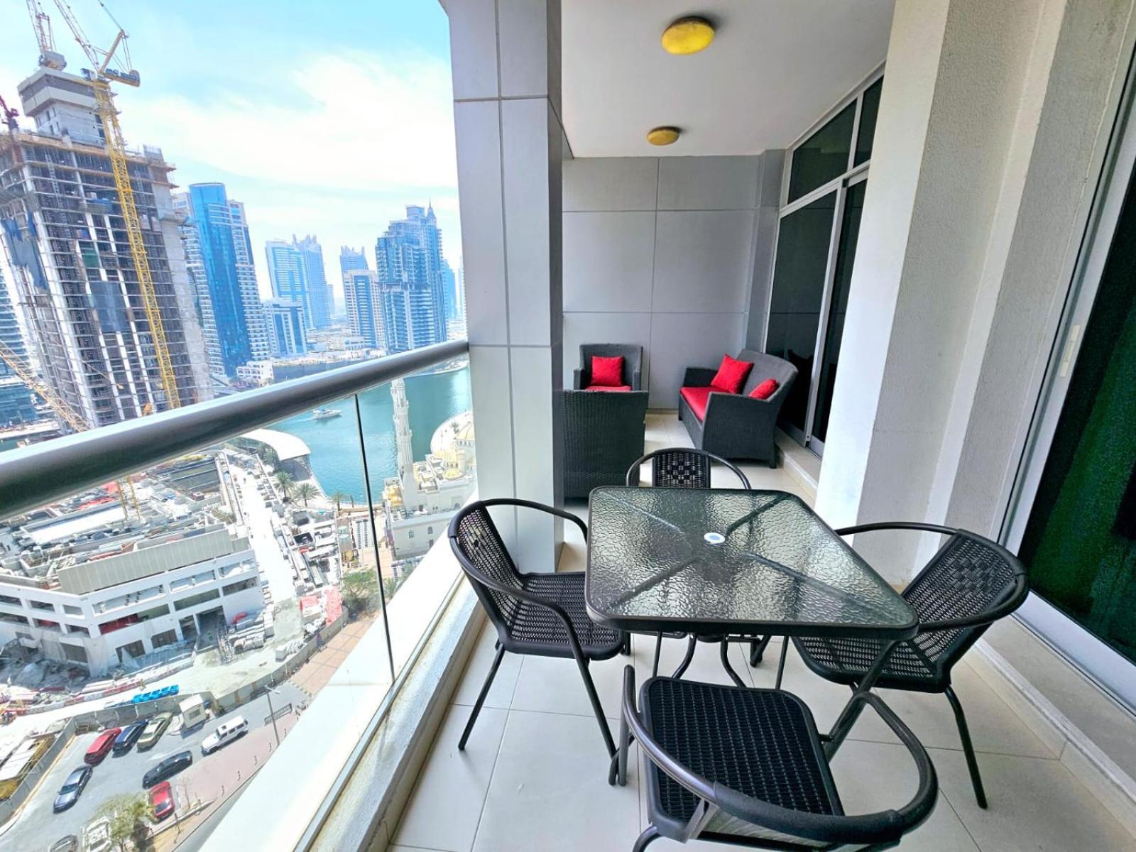 Sunrise Homes - Stunning 1 Bed - Marina * Dubai