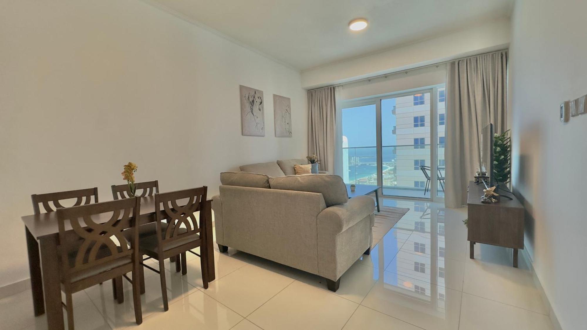 Daire Sleek Living With Sea Views In Damac Heights Marina By Bhavan *
