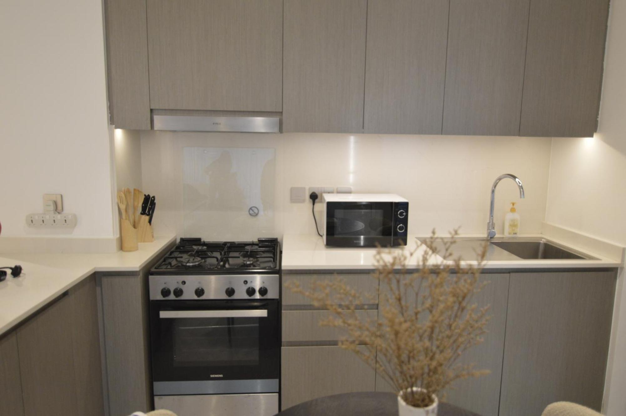 Luxury 1br View Infinity Pool Burj Khalifa With Balcony *