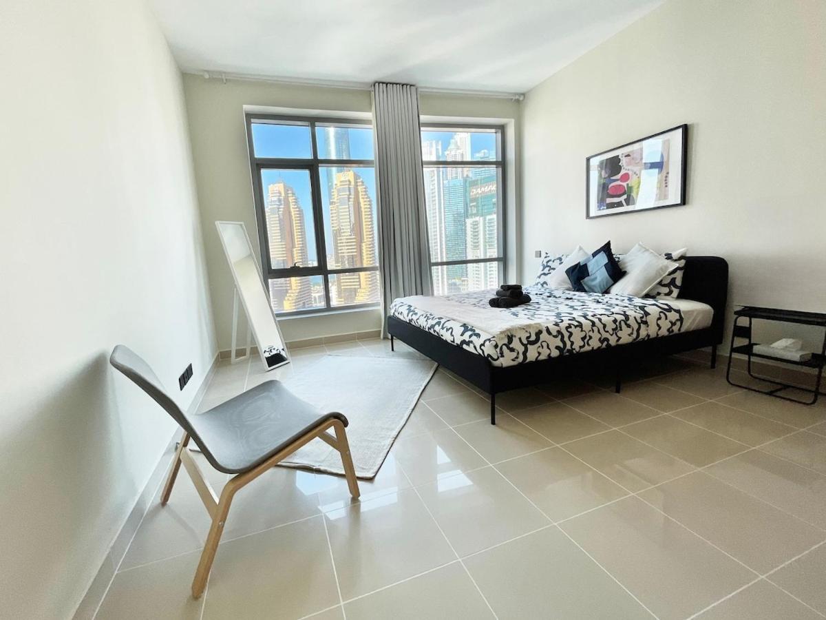 Apartment Park Island, Marina, 2 Master Bedrooms, Stunning View, Prime Location