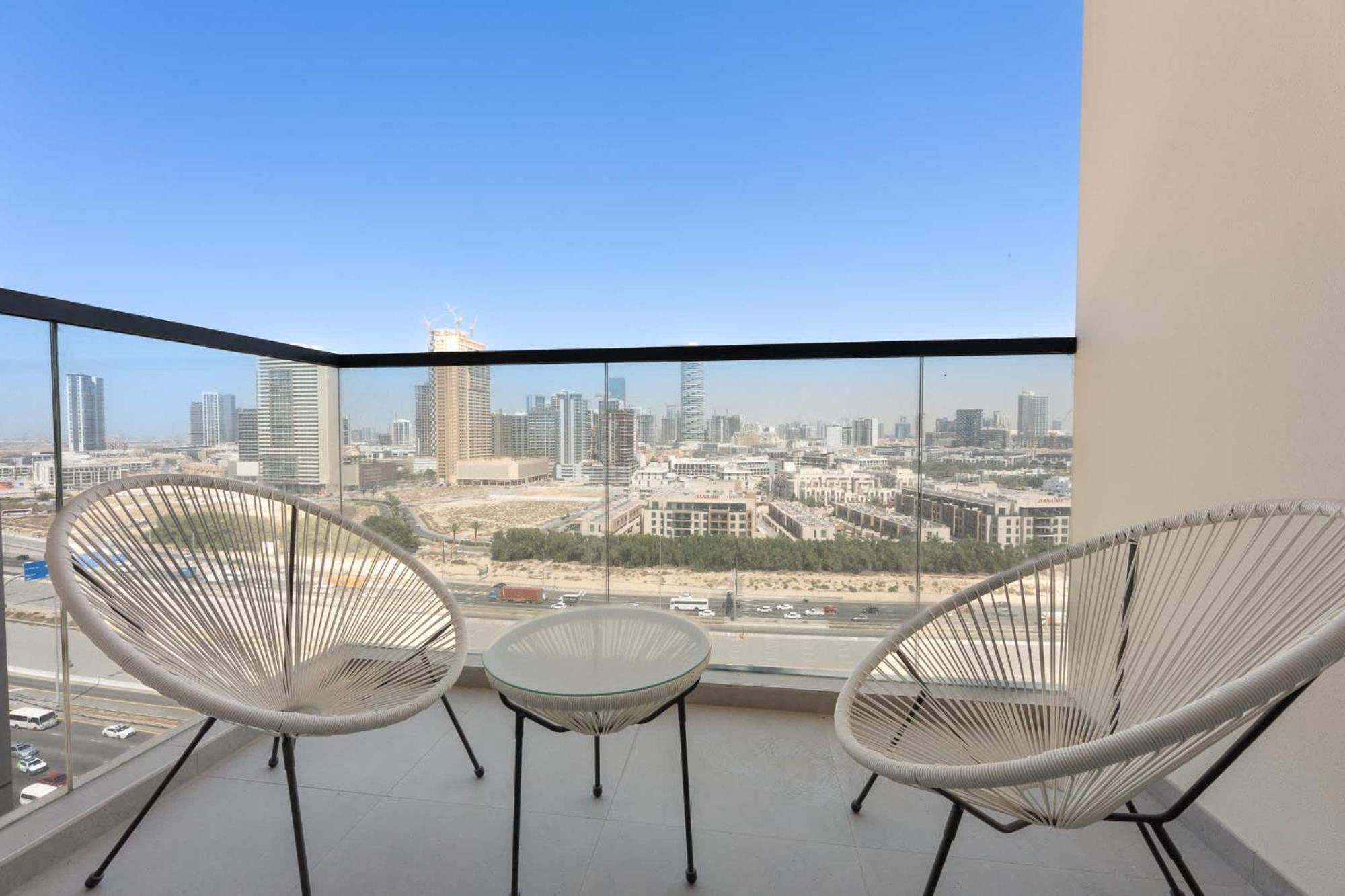 Sleek In The Ivy Tower, Jvt Dubai