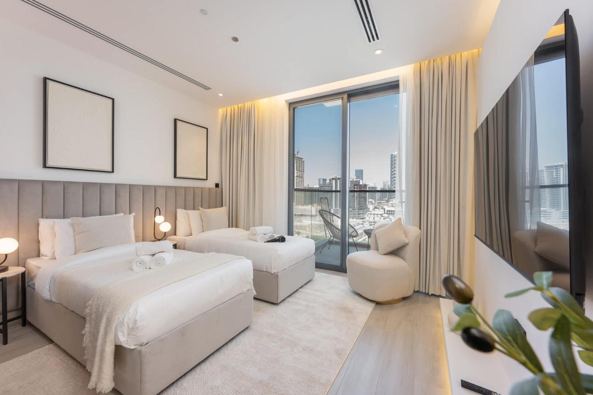 Sleek In The Ivy Tower, Jvt Dubai