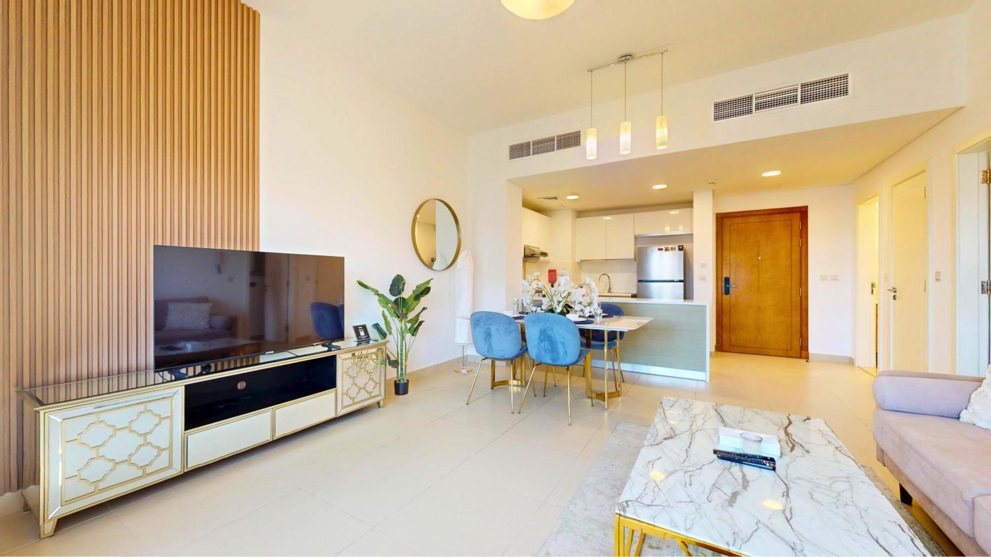 Apartment Vibrant Getaway 1br Furnished - Near Golf Course *