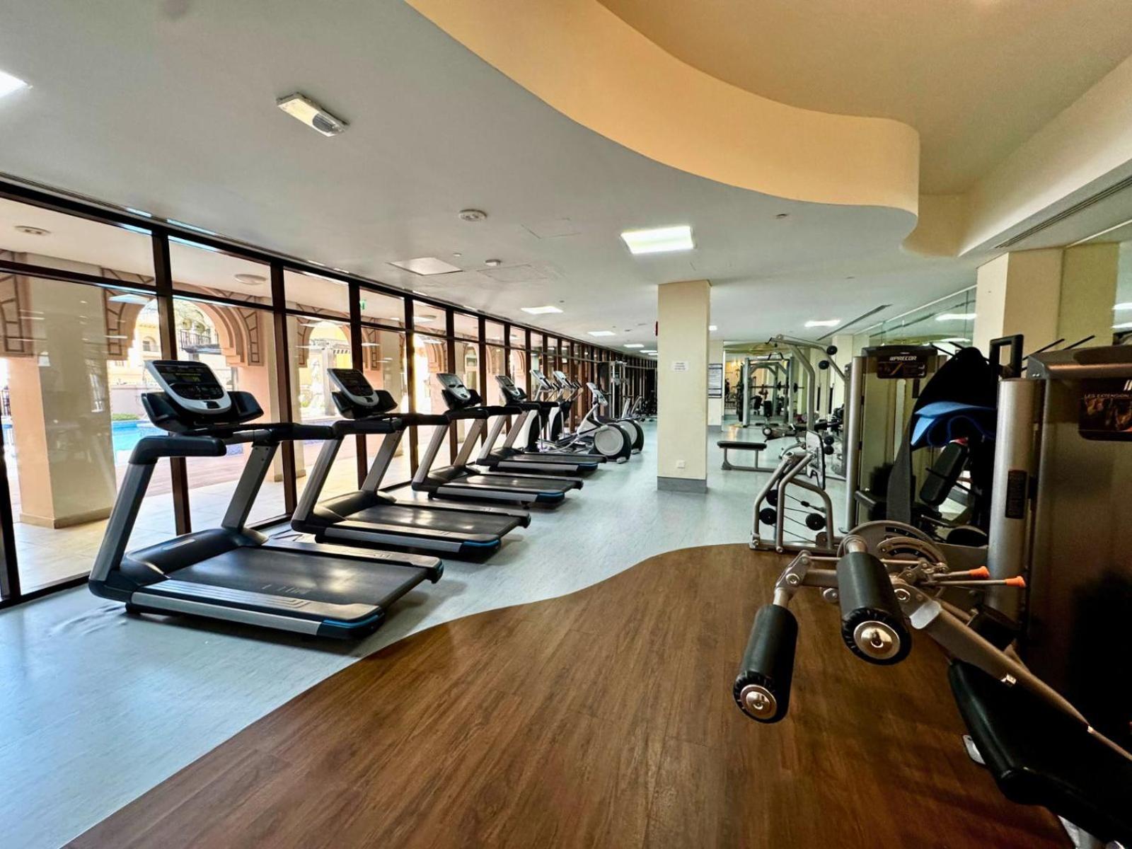 Apartment Vibrant Getaway 1br Furnished - Near Golf Course