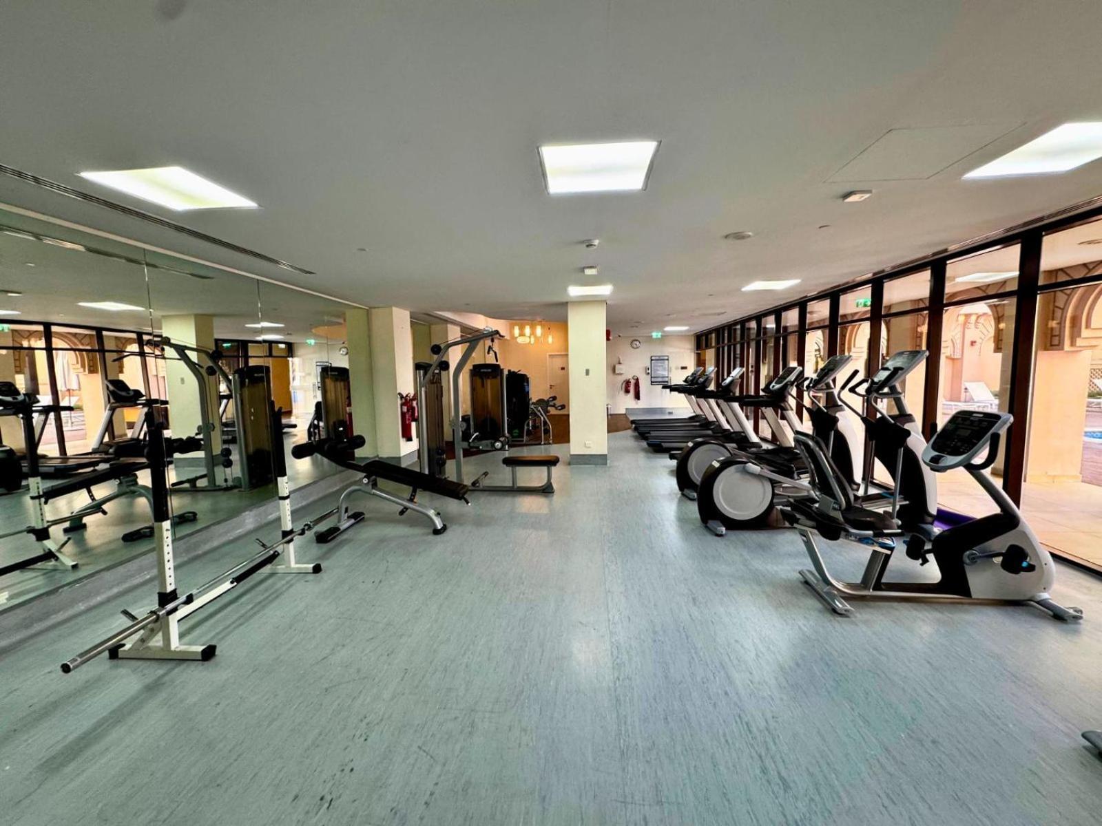 Apartment Vibrant Getaway 1br Furnished - Near Golf Course Dubai