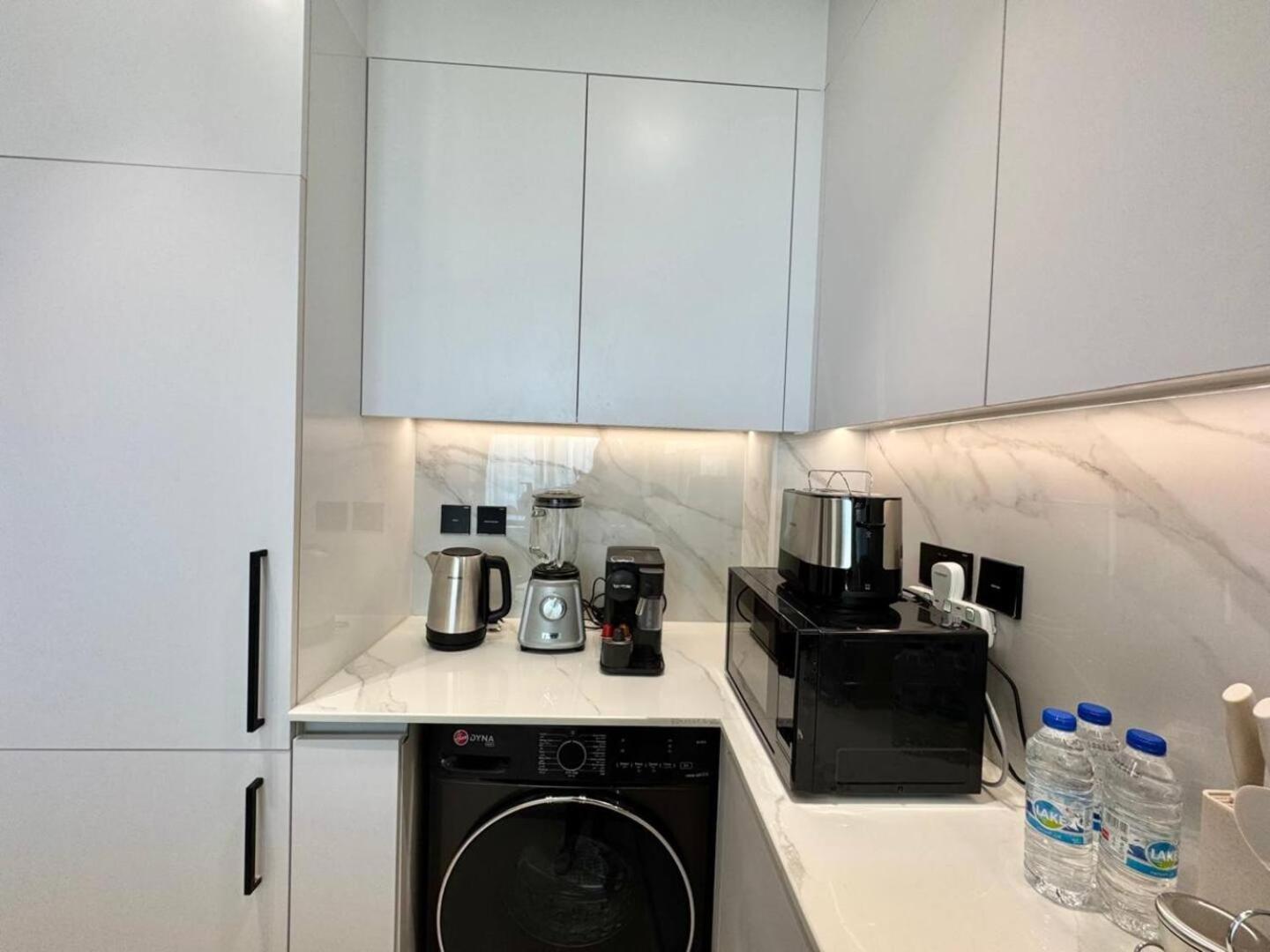 Daire Elegant 1-bedroom In Jvc