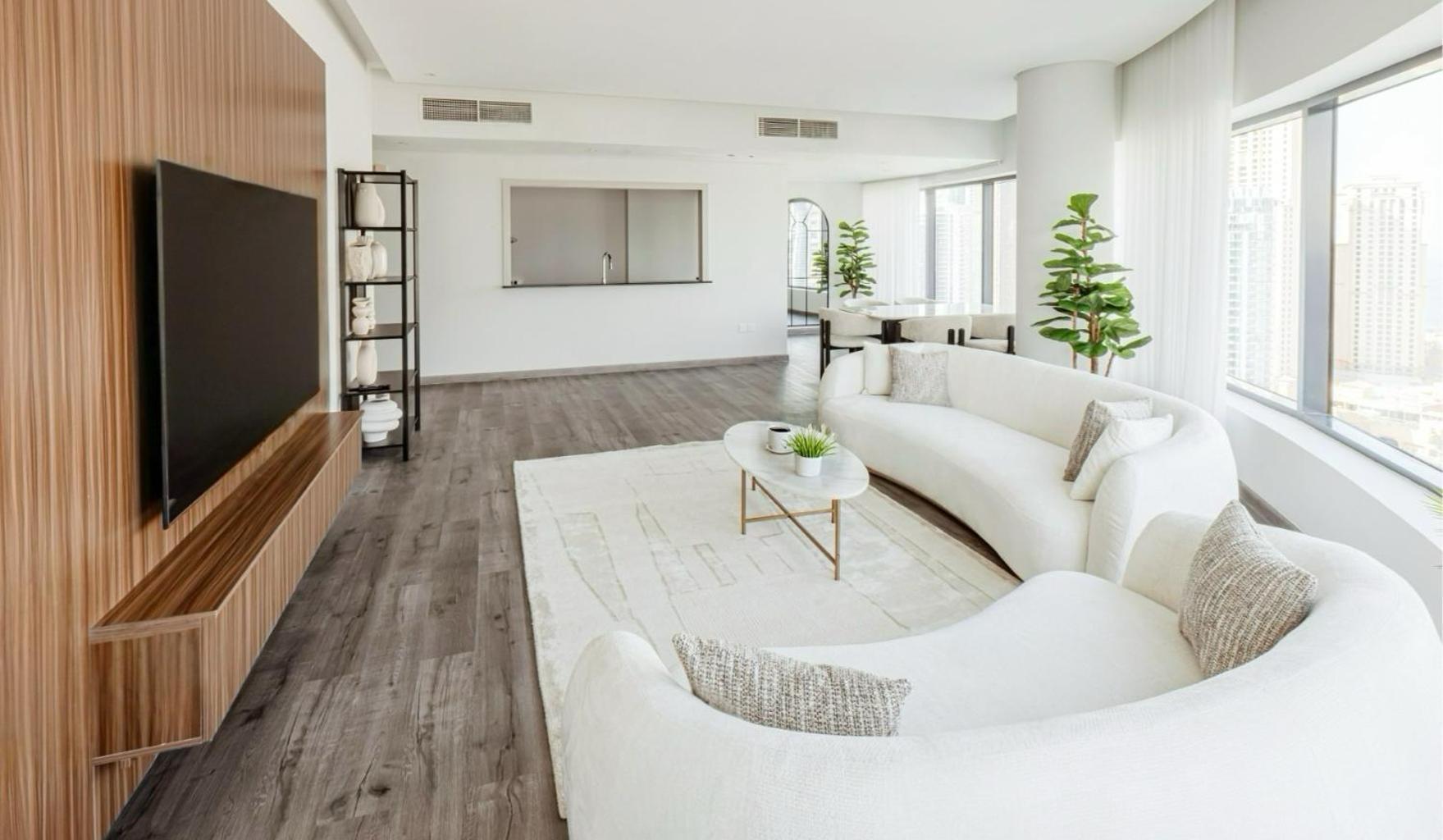 Beautiful 3 Bed In Marina!