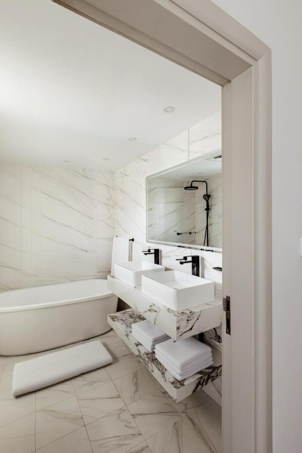 Beautiful 3 Bed In Marina! Apartment Dubai