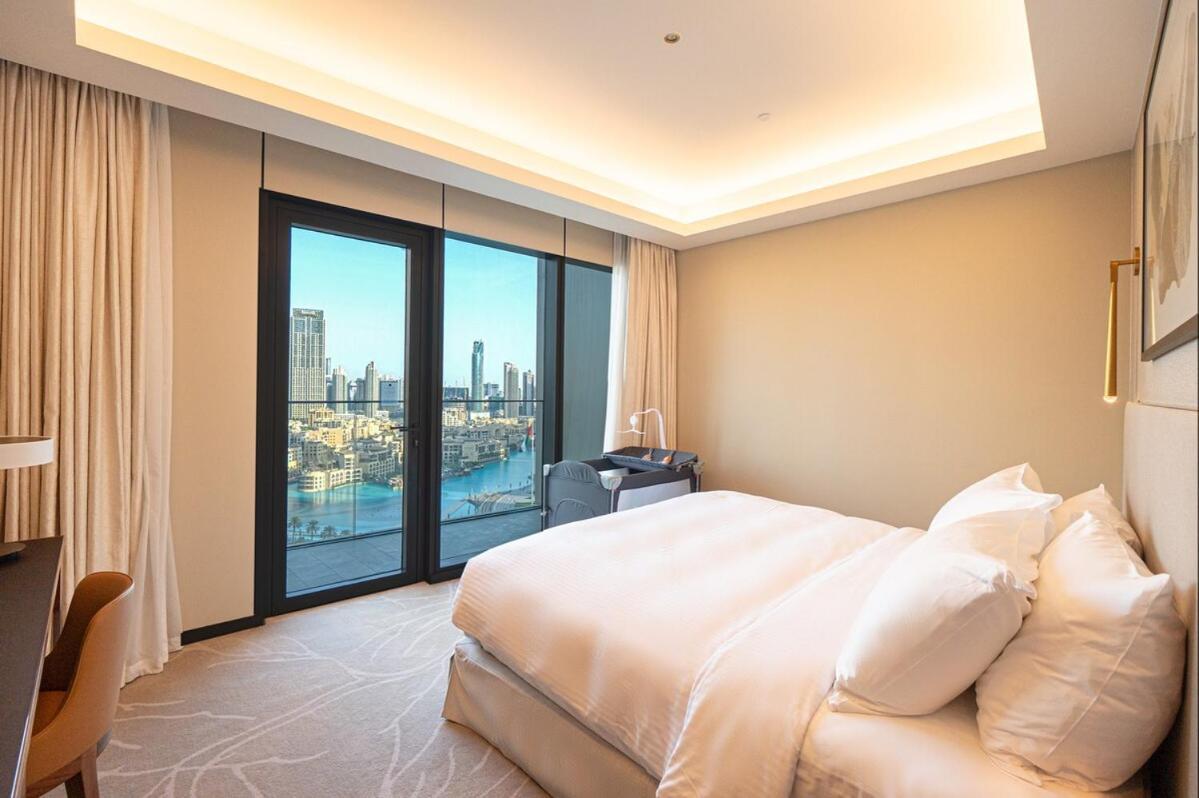 Venetian - Luxury Living Burj Khalifa View & Massage Chair * Dubai