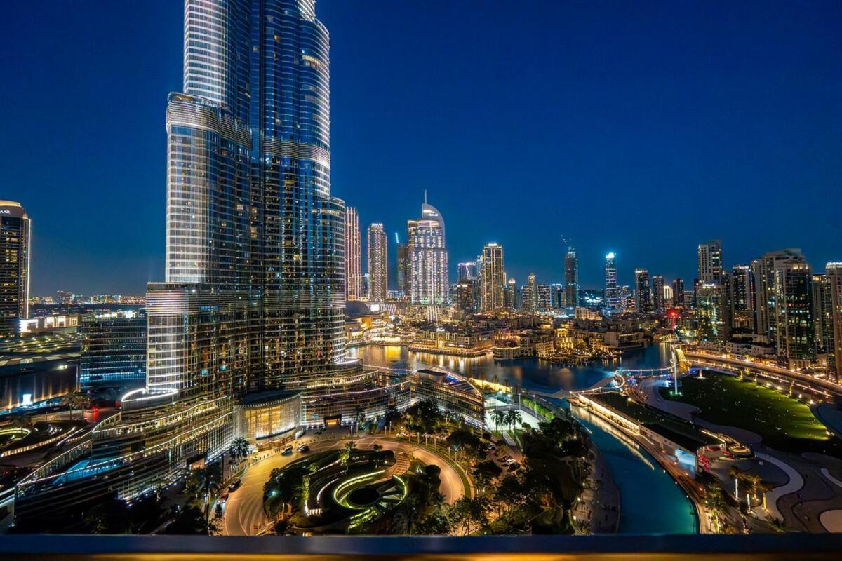 Venetian - Luxury Living Burj Khalifa View & Massage Chair Apartment