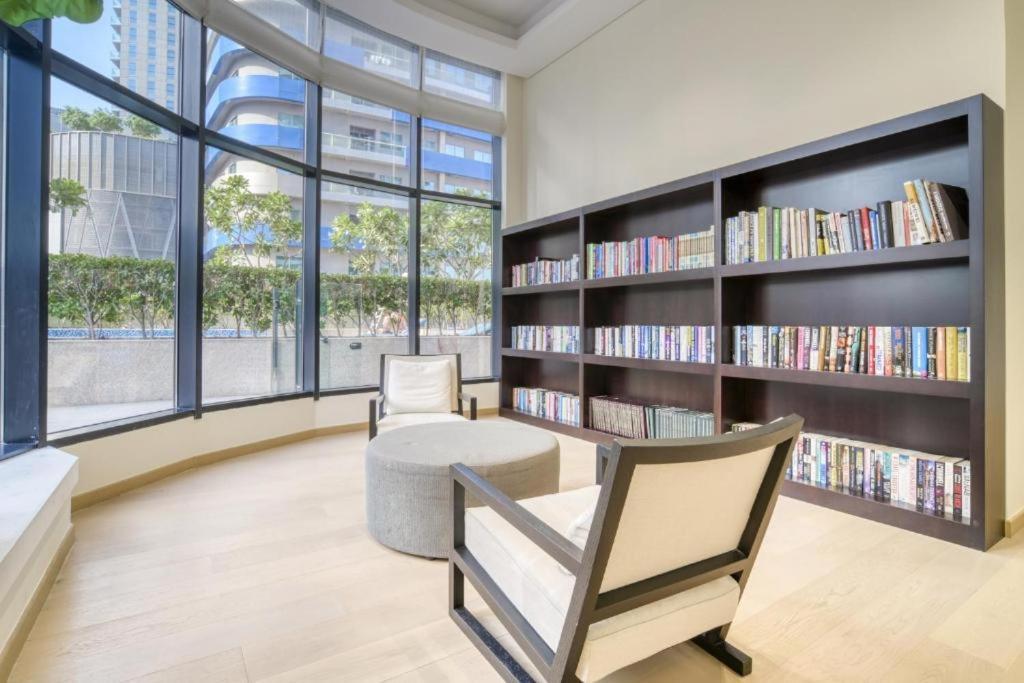 Apartment Zed Living - Luxe 2br With Burj Khalifa View - Rp Heights *