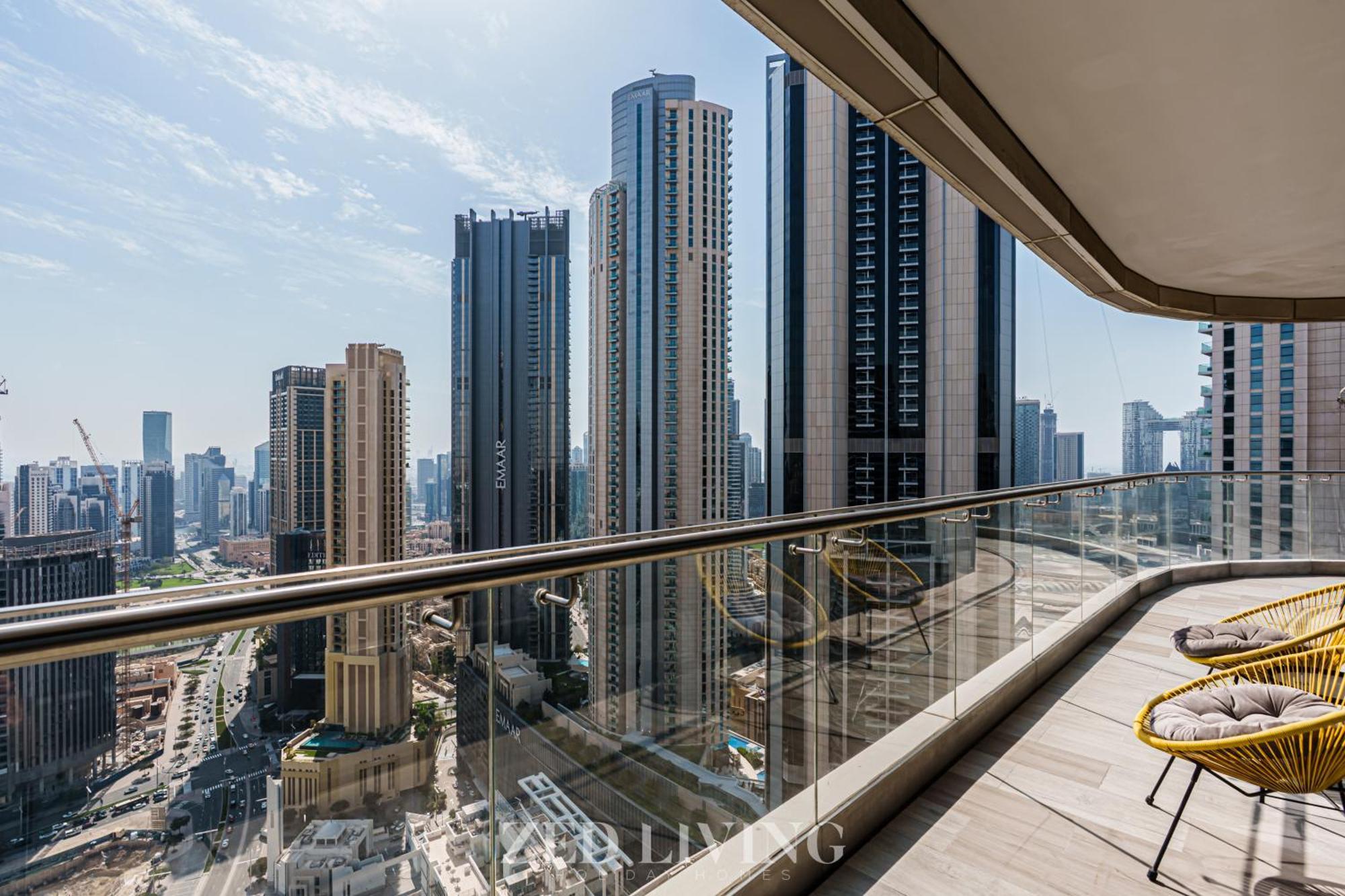 Zed Living - Luxe 2br With Burj Khalifa View - Rp Heights Dubai