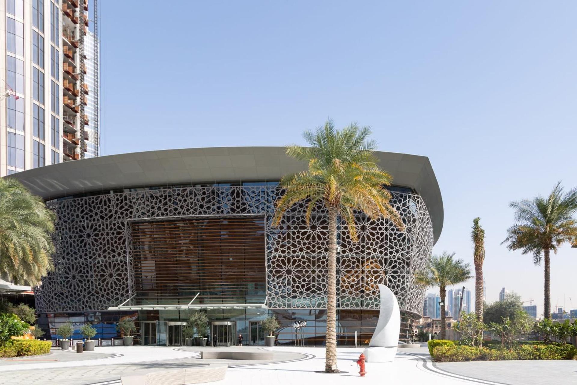 Frank Porter - Boulevard Heights * Dubai