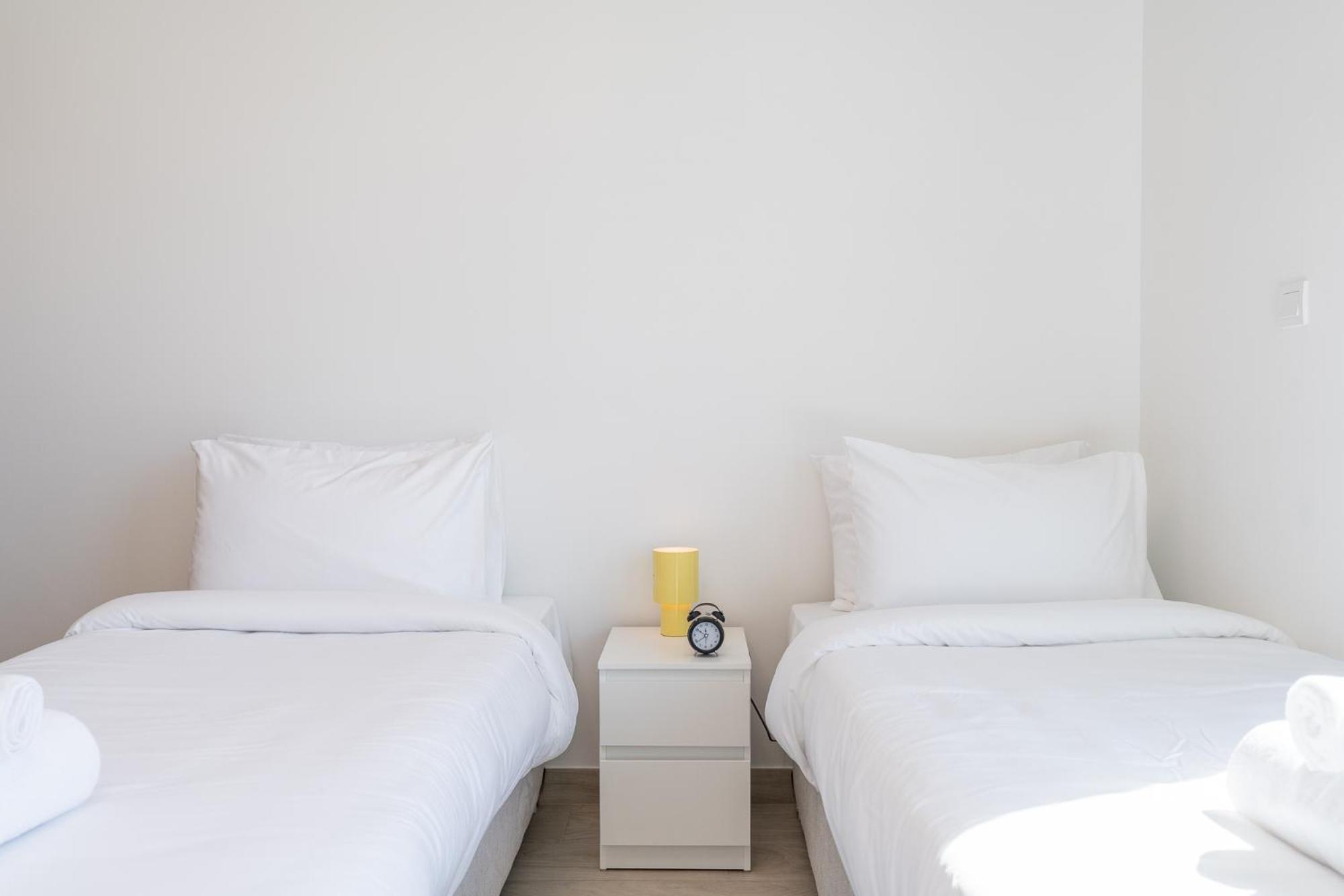 Apartment Modern And Peaceful 2 Bedroom In Amber By Azizi *
