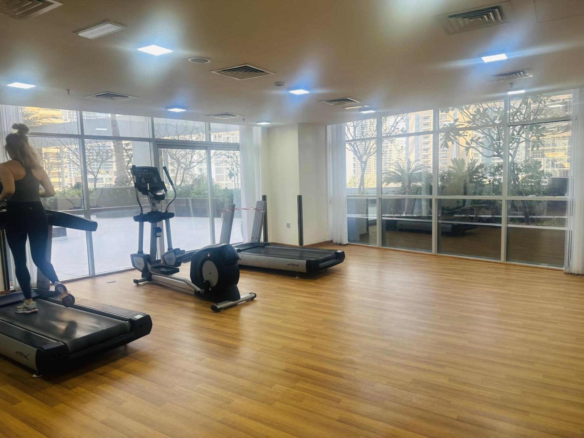 Sunrise Homes - Stunning 1 Bed - Marina Apartment Dubai