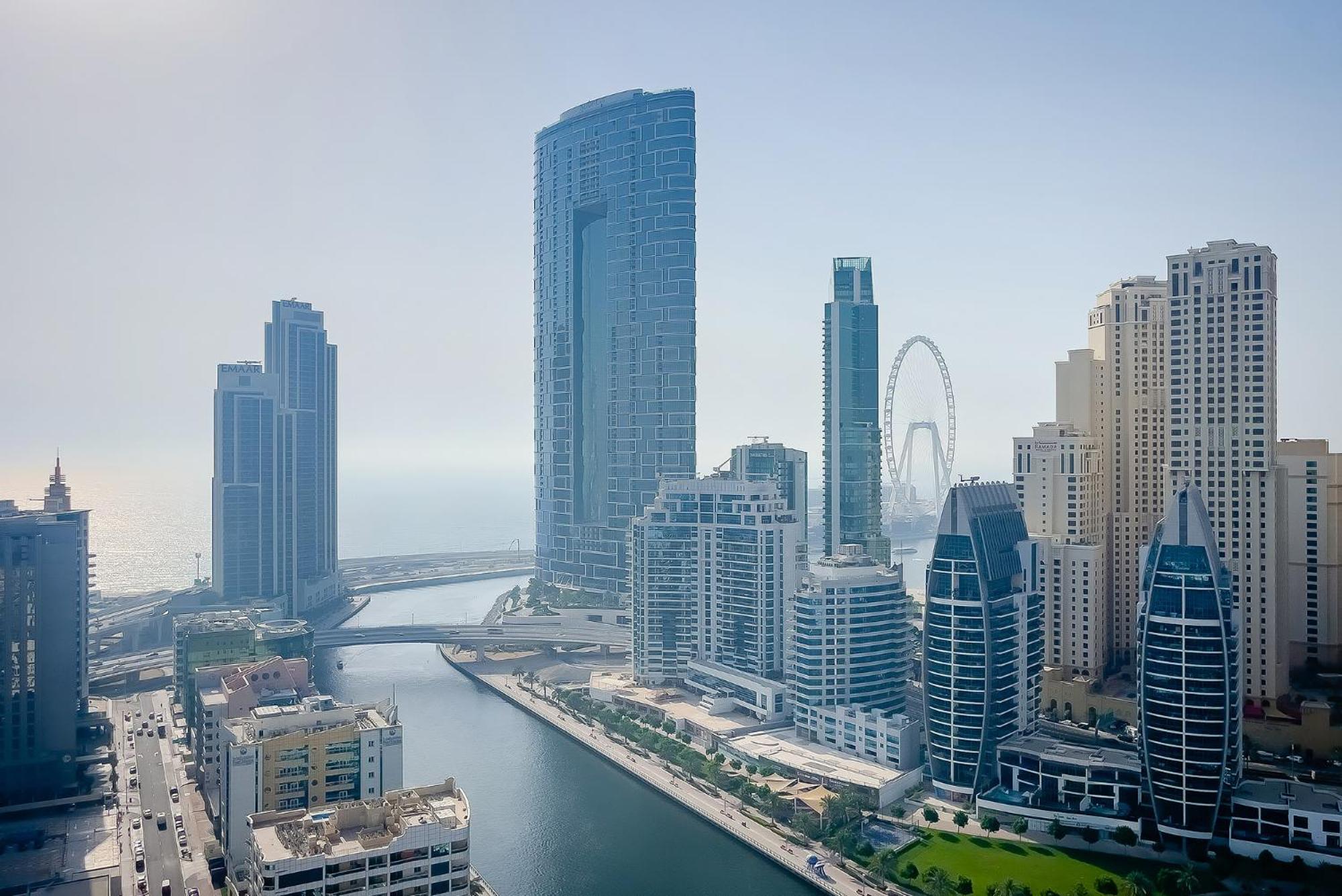 Apartment Great At Marina Star With View