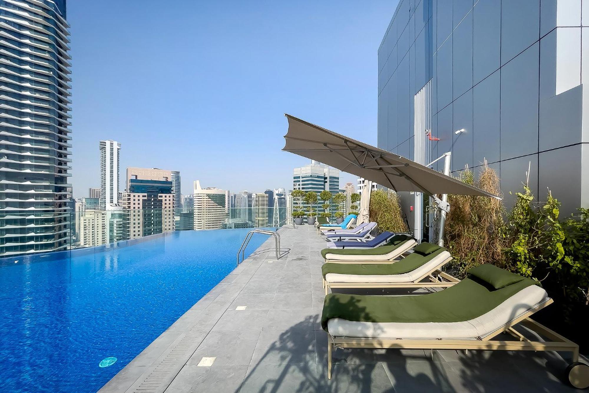 Great At Marina Star With View * Dubai