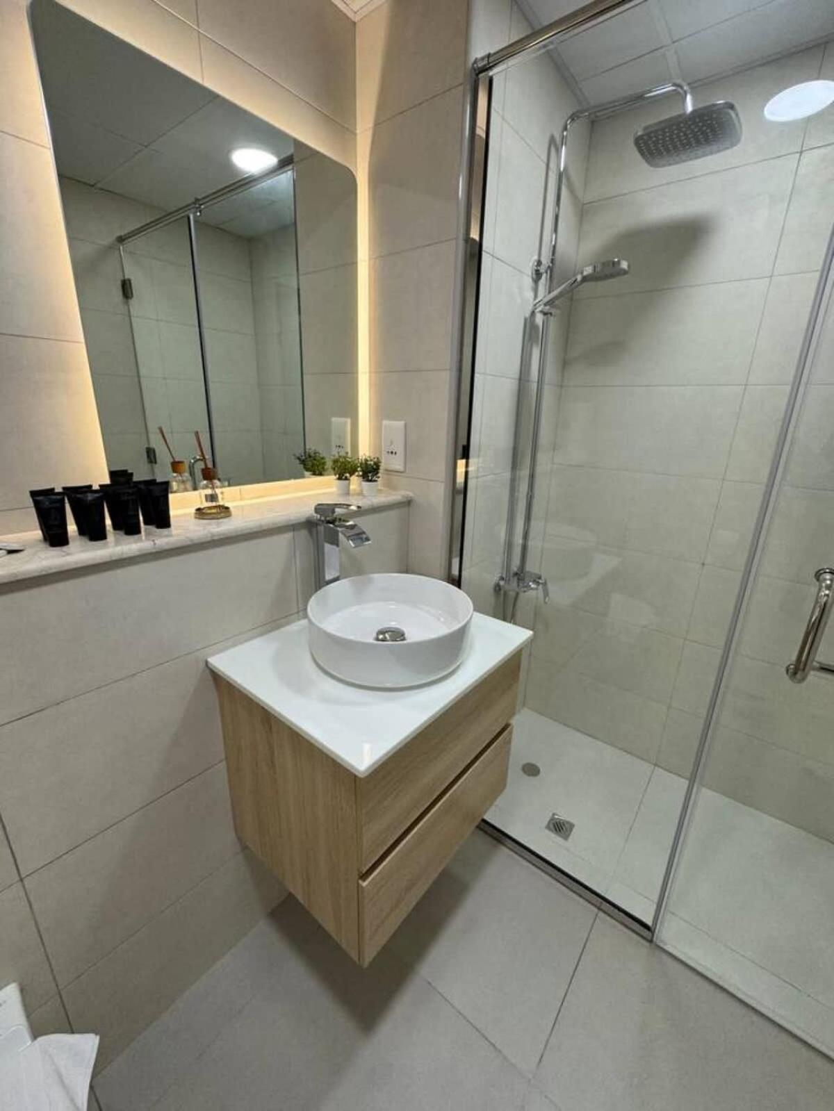 Apartment Superb Marina Views I Sleeps 5 Dubai