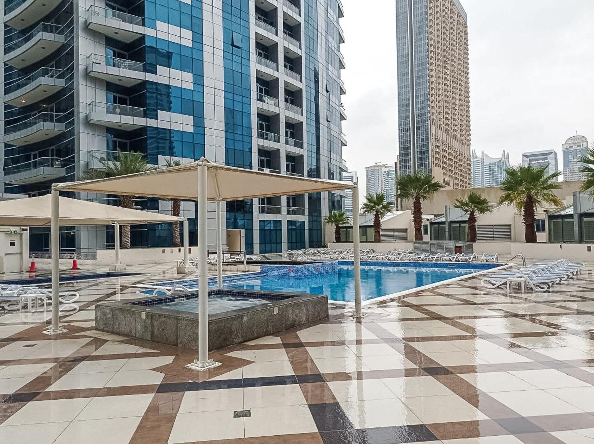 Apartment Chic Marina-view In Bay Marina Dubai