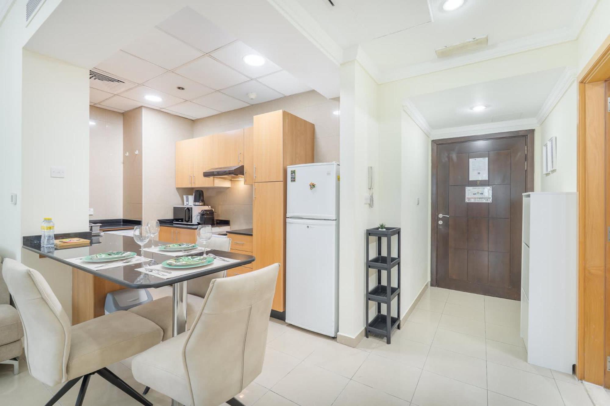 1 Bedroom In Marina With Stunning Ain View Daire *