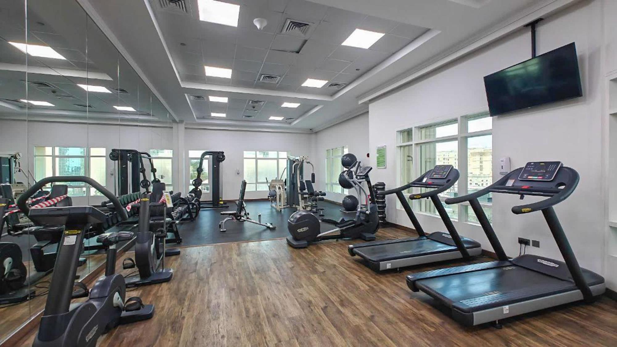 Daire 1 Bedroom In Marina With Stunning Ain View Dubai