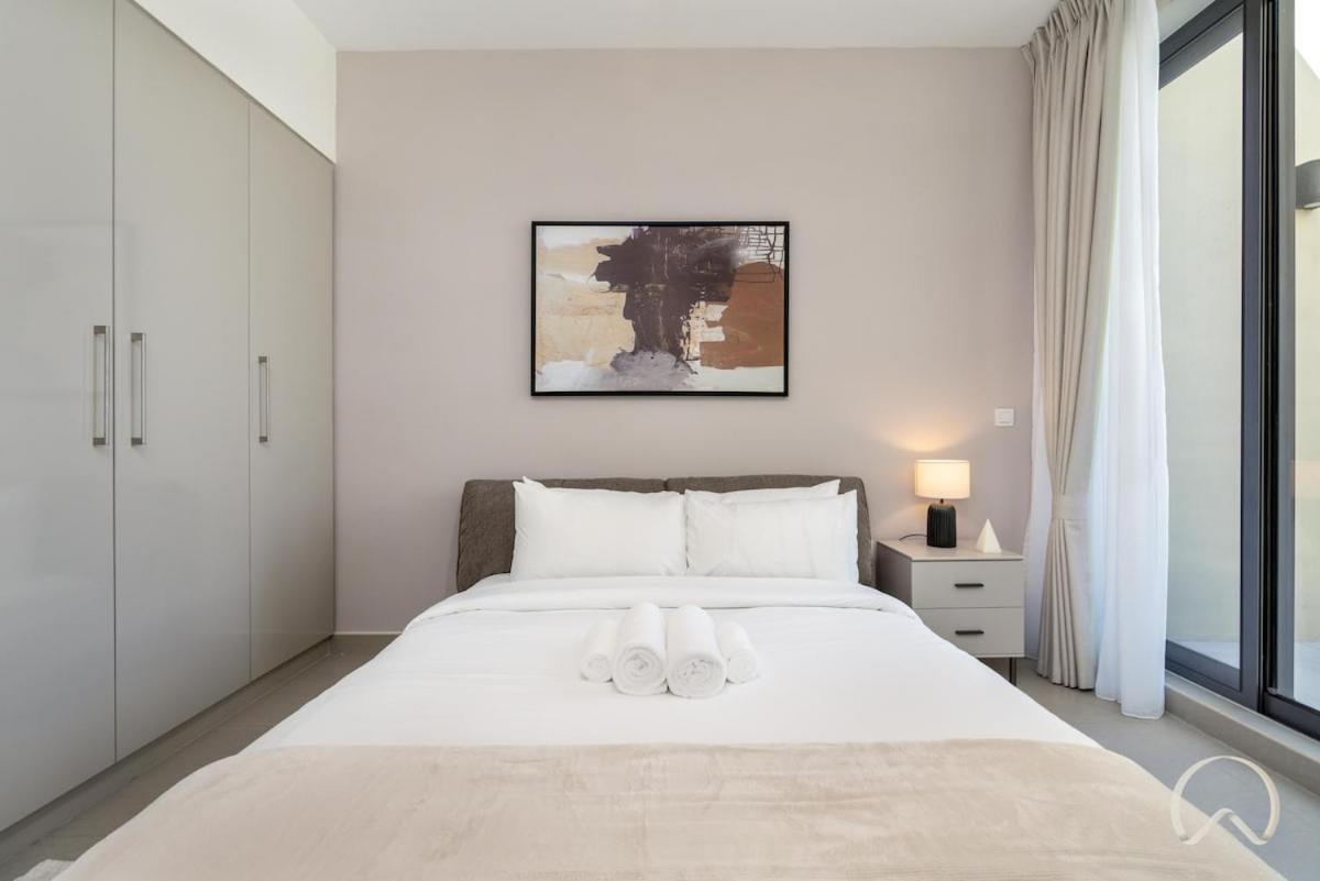 Holiday home 4br In Hills Estate Dubai