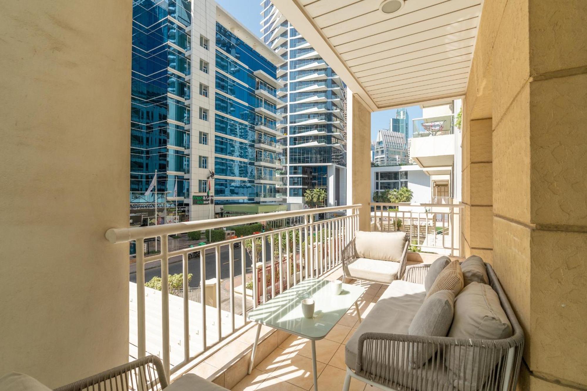 Apartment Bnbnova - Chic 1br - Prime Marina Location Dubai
