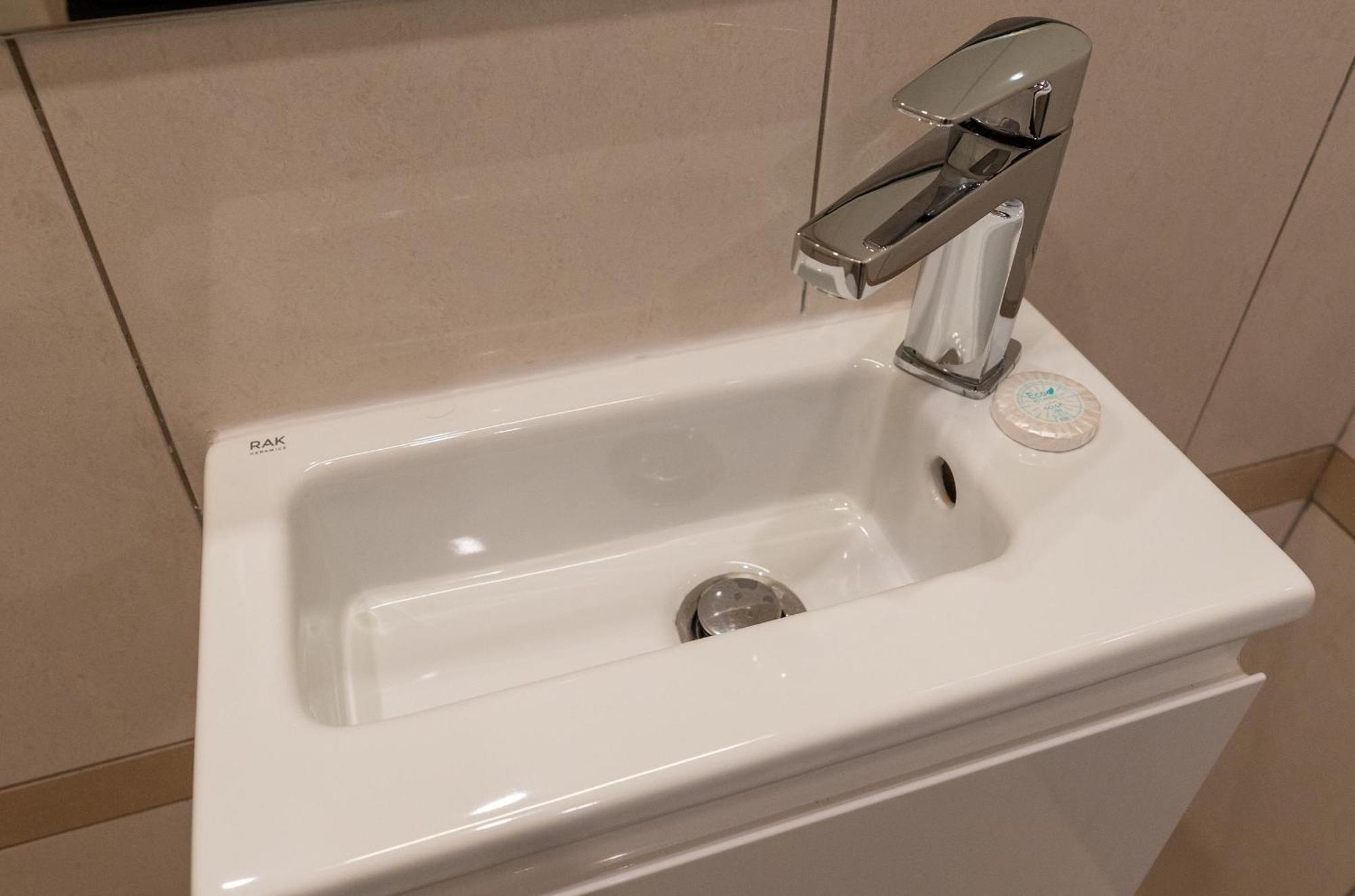 Bnbnova - Chic 1br - Prime Marina Location *