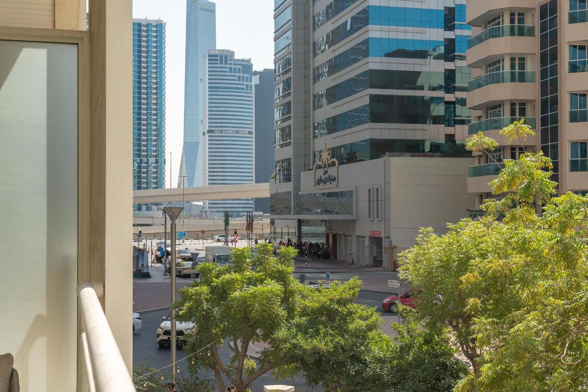 Apartment Bnbnova - Chic 1br - Prime Marina Location Dubai