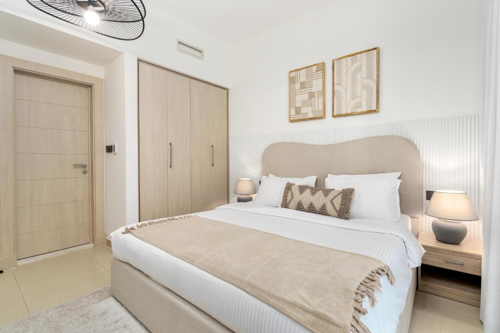 Bnbnova - Chic 1br - Prime Marina Location