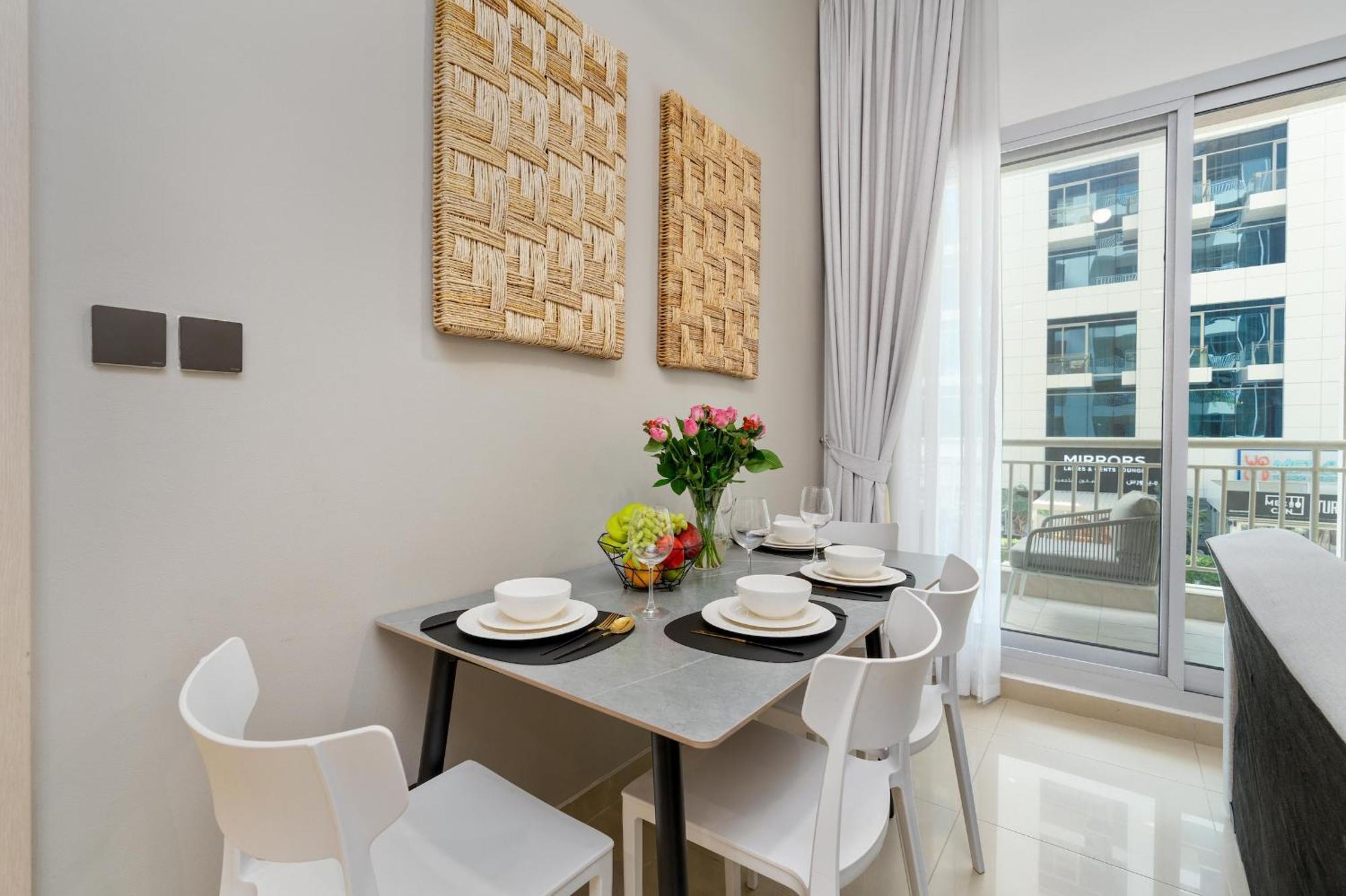 Bnbnova - Chic 1br - Prime Marina Location Apartment