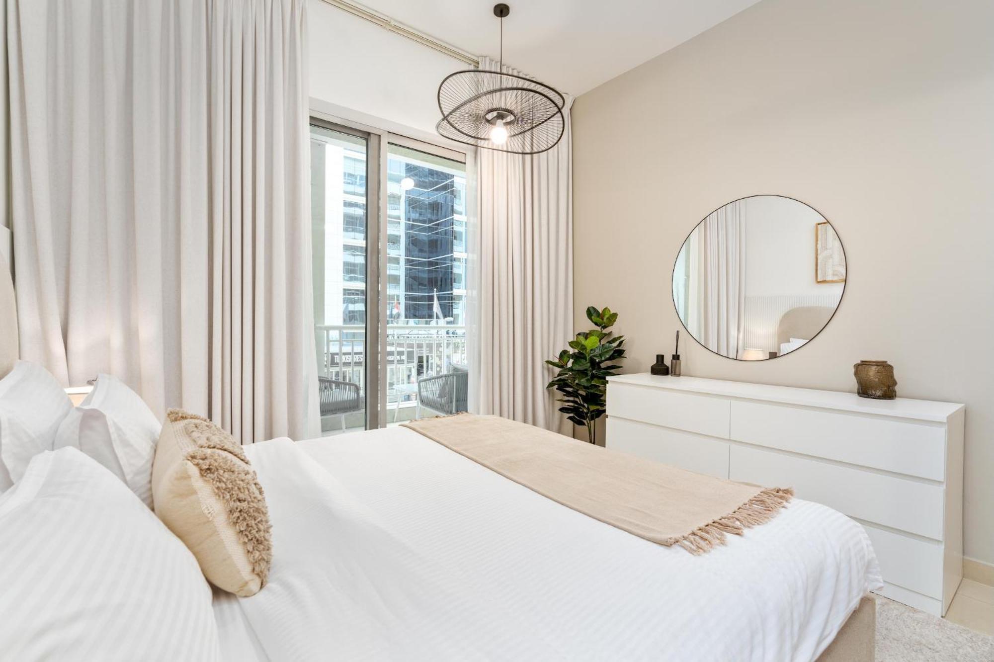 Bnbnova - Chic 1br - Prime Marina Location * Dubai
