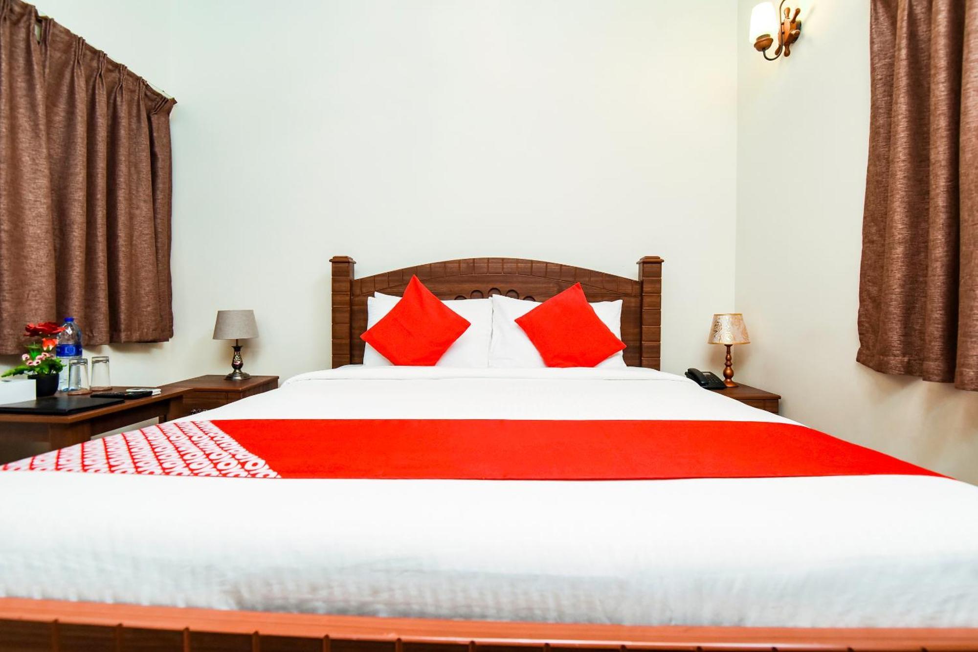 Capital O160 Lumbini Dream Garden Llc