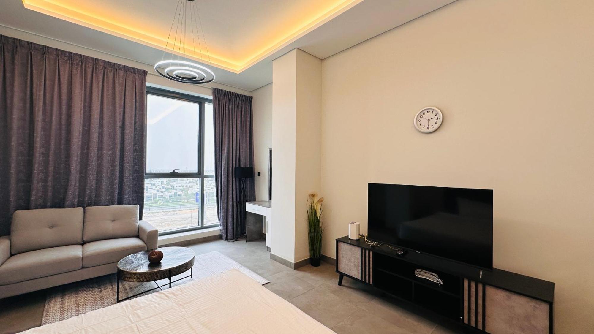Upscale At Oval Tower Near Downtown With Balcony And Parking By Belvilla Hotel Dubai