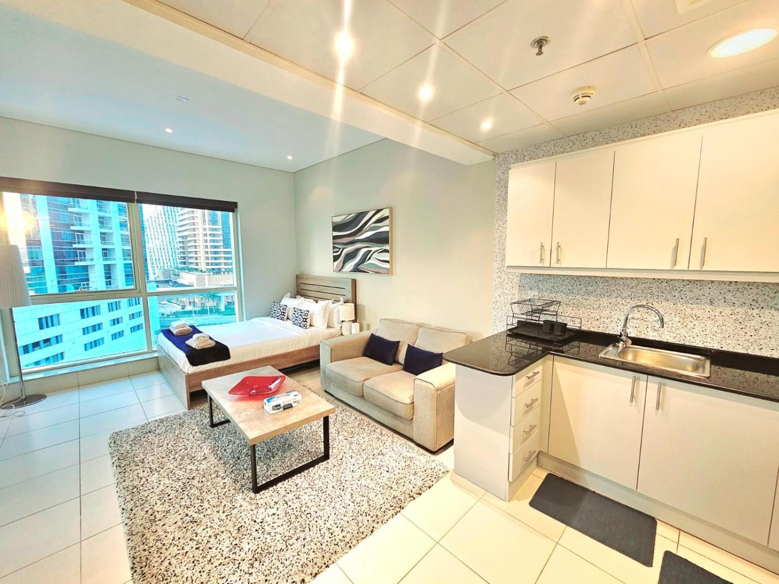 Apartment Sunrise Homes - Near Jbr With Huge Balcony - Harbour Views *