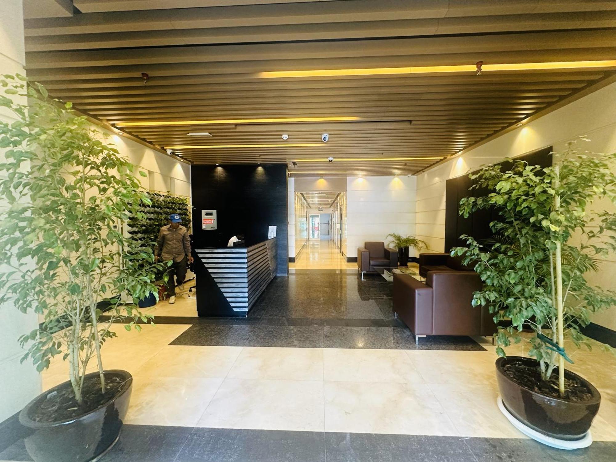 Apartment Sunrise Homes - Near Jbr With Huge Balcony - Harbour Views Dubai